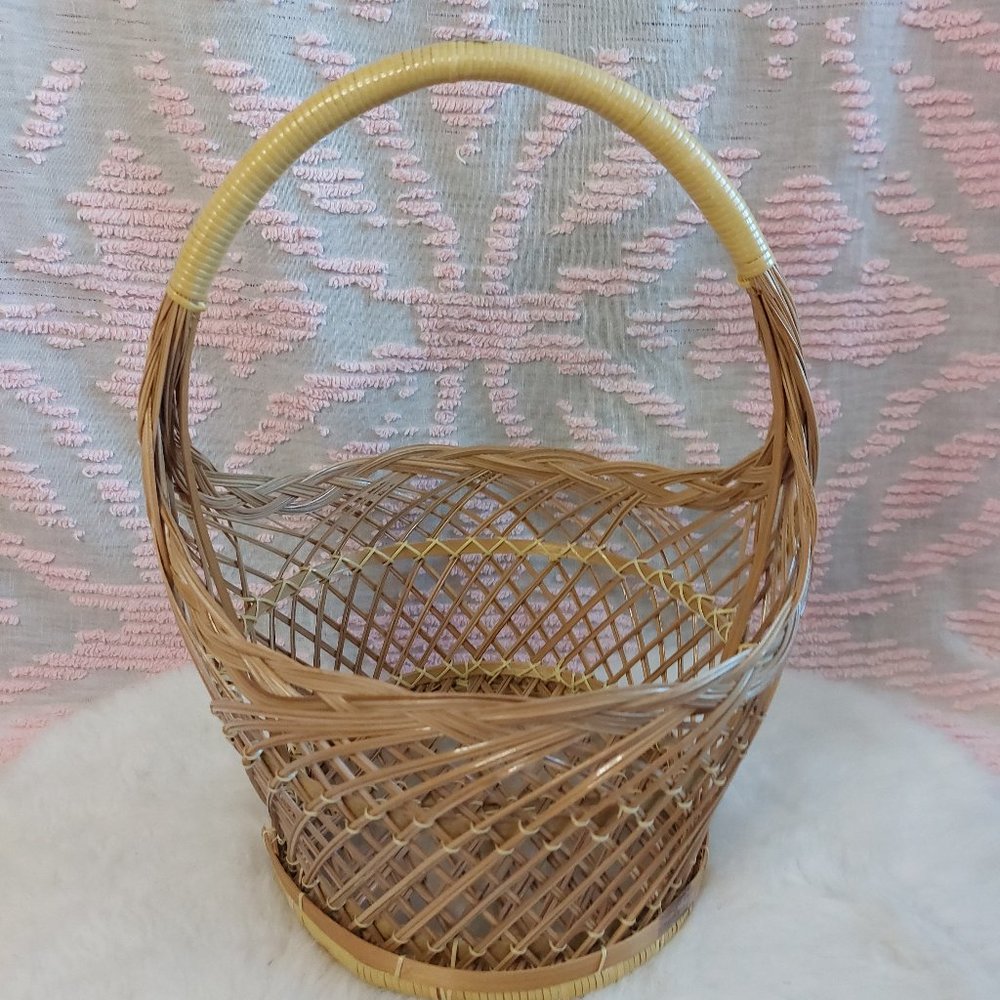 Vintage Round Woven Rattan Basket Wicker with Fixed Handle 13"H x 9"W